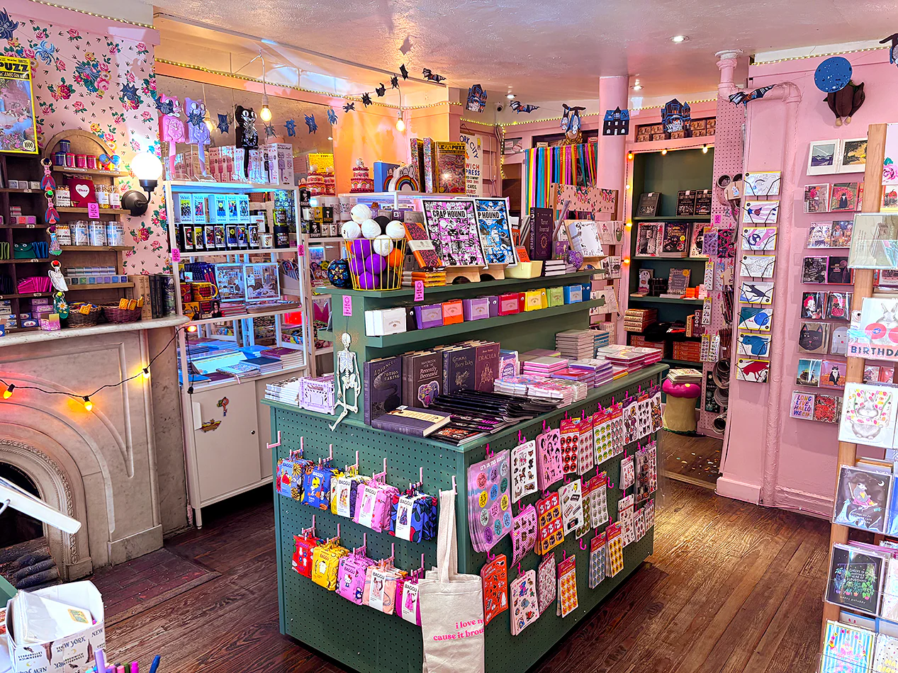 West Village Charm, Paper Soul